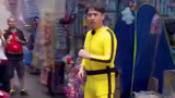 《极限挑战3》黄磊爆笑模仿李小龙被叫大黄蜂