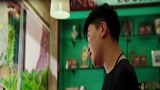 唐人街探案：男子亮出证件要查东西却没用，无奈只好拿出钱！