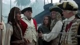 加勒比海盗：伊丽莎白落水，杰克船长奋力扑救，结果却惹祸上身！