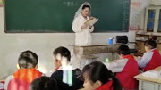 乡村女教师结婚当日不忘上课 学生:今天的老师最美丽资讯搜索最新资讯爱奇艺