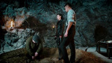 《侦探语录》大潘扔石头发现地窖中的秘密 尸骨藏在上面？