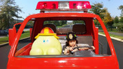 亲子趣味萌宝乐园！小萝莉的消防员角色扮演！