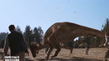 侏罗纪公园2：要捕捉恐龙，只敢对食草恐龙下手，肉食的不敢惹
