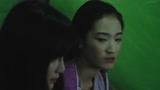 夜闯寡妇村：两人一块去车上，打开车门的时候不淡定了！