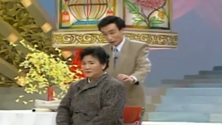 《妈妈的今天》片段,巩汉林赵丽蓉经典小品,看完笑到肚子疼
