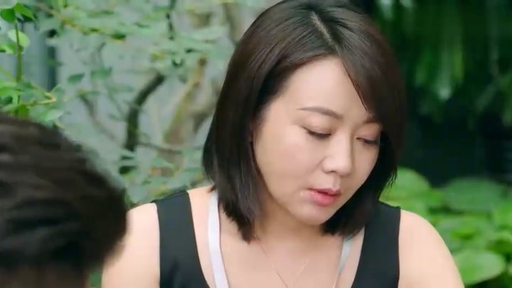 太太万岁:叶舒心终于离婚,总裁上司替她着急,以后怎么办