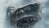 巨齿鲨：杰森斯坦森太猛了，开个潜水艇，直接来了个开膛破肚！