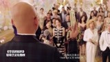 李茶的姑妈：黄才伦扮姑妈，没有人能认出来，大家没见过姑妈
