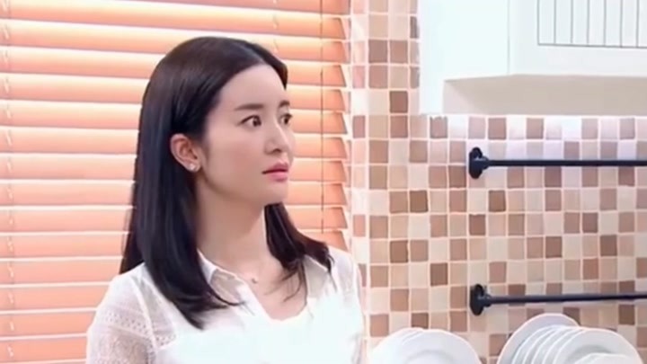 造谣李晟离婚“黑粉”再回应：能给已婚中年女星一个机会吗？
