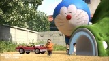 哆啦A梦：大家通过隧道变小了，玩具车可以玩了，真好玩