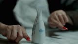 《驱魔警察》：警察查案到日料馆，用邪术把警察变成冰人！