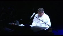 Udo Jürgens - Medley: Bademantel-Zugaben (Das letzte Konzert Zürich 2014) (VOD)