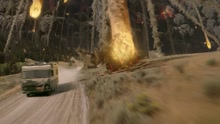 2012(片段）男子驾车逃离火山爆发现场