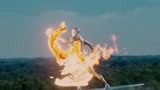 神奇四侠2：美队化身霹雳火追捕银影侠，下一秒被从太空上扔下来