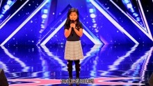 9岁华裔小女孩登上美国达人秀，一曲天籁征服评委，直接晋级