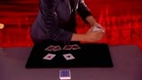 美国达人秀：神奇的纸牌魔术，看呆了观众