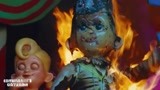 查理和巧克力工厂：暗黑童话恐怖童谣，上一秒可爱娃娃下一秒燃烧