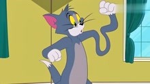 猫和老鼠：汤姆健身苦练肌肉，终于练成肌肉猫，惊掉杰瑞下巴