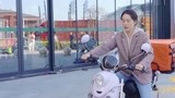 《心居》花絮：海清骑车初体验