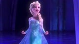 《冰雪奇缘》：艾尔莎丢掉束缚，变出冰雪城堡，冰雪之力用到极致