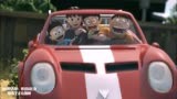 哆啦A梦：大雄胖虎缩小了，开玩具车飙车，好方便啊