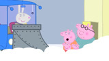 小猪佩奇：佩奇一家被雪包围，兔小姐来拯救他们，开着铲车就来了